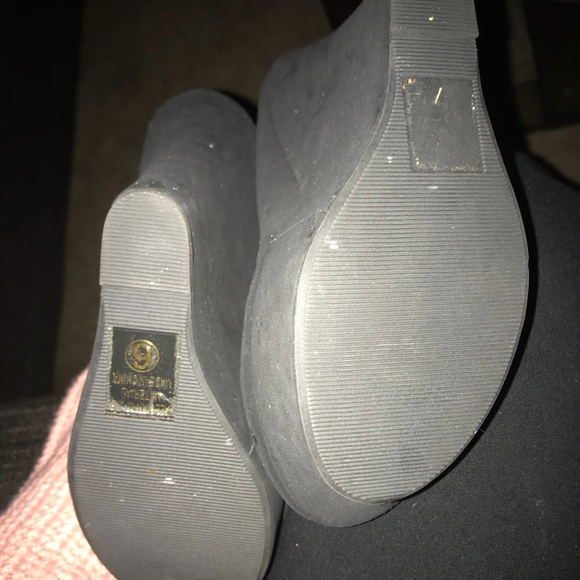 4.75 inch black wedges - Picture 3 of 3